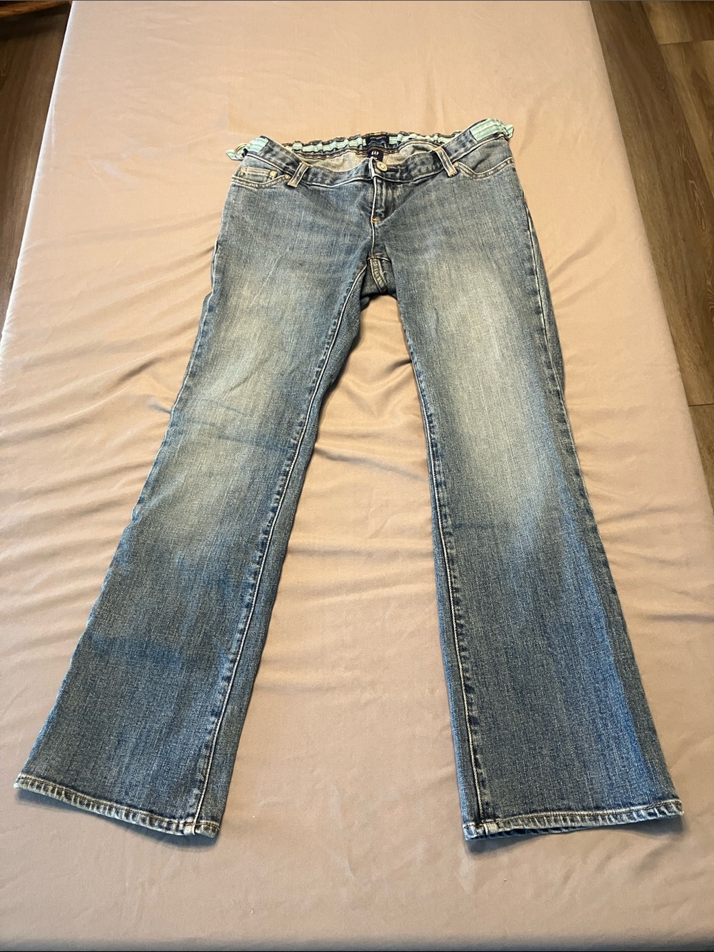 GAP Light Wash Flare Jeans - Blue